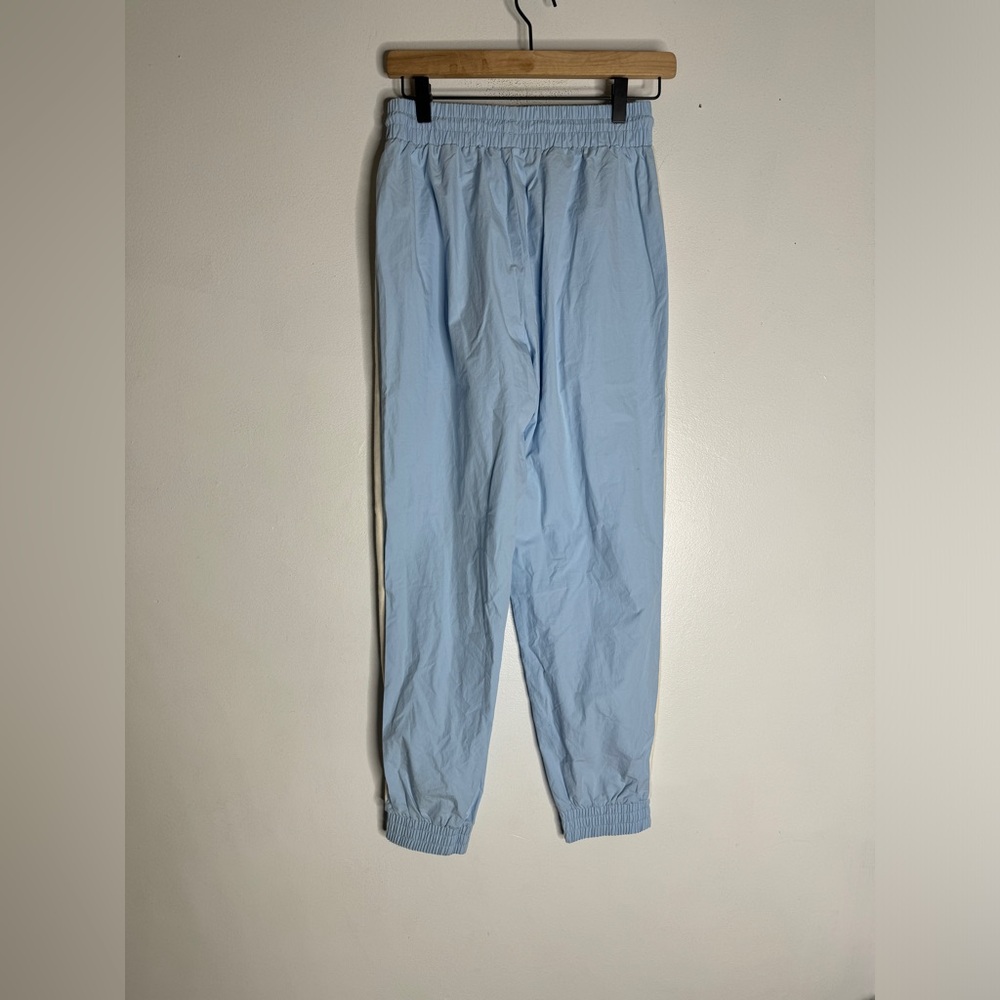 Fabletics Norah Track Pant Baby Blue Small CP - Picture 2 of 5